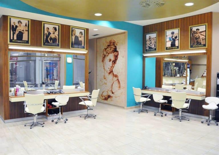 Kadeřnictví Praha 1 o salonu Hair salon Prague